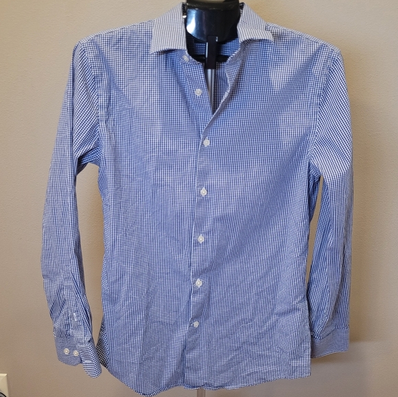 Men's Blue Checkered Banana Republic Button-Down - Picture 1 of 9